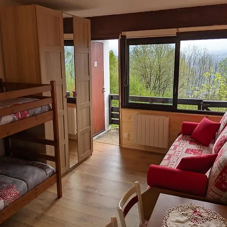 アパート Perce-neige *